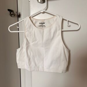 🌟free w/ purchase 🌟Garage Women's White Ribbed Tank Top